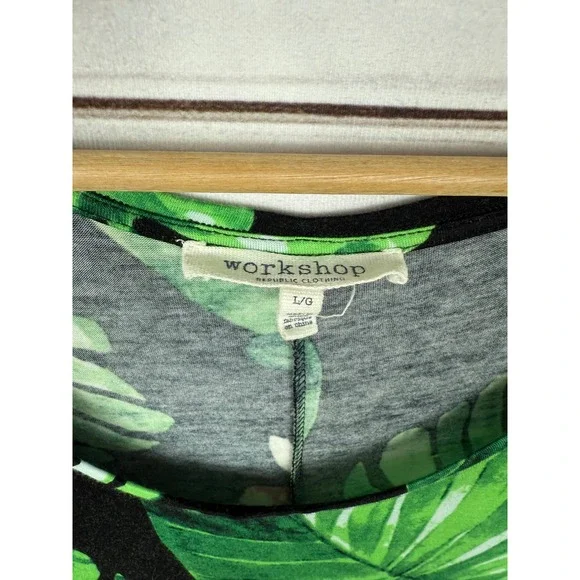 Workshop Republic Clothing Women's Tropical Palm Sleeveless Tank Top Large - Picture 2 of 7